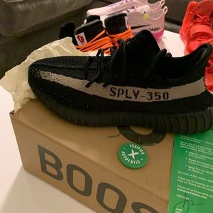 Brand new size 9.5 V2 Yeezys